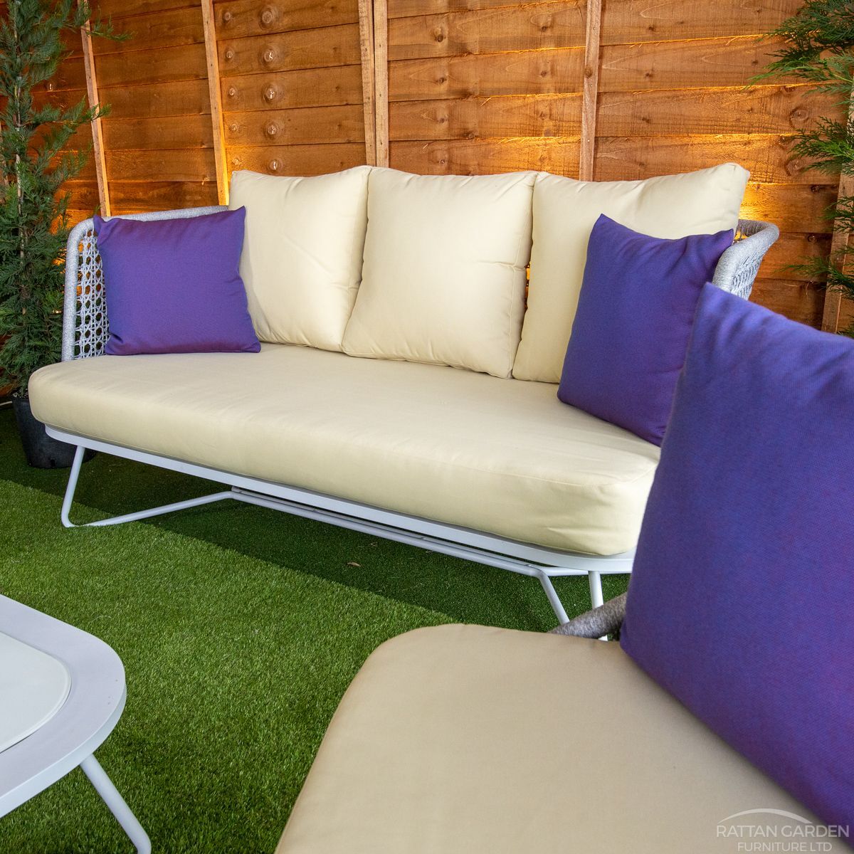 Oasis Silver 4 Seat Dining Sofa Set With Cream Cushions
