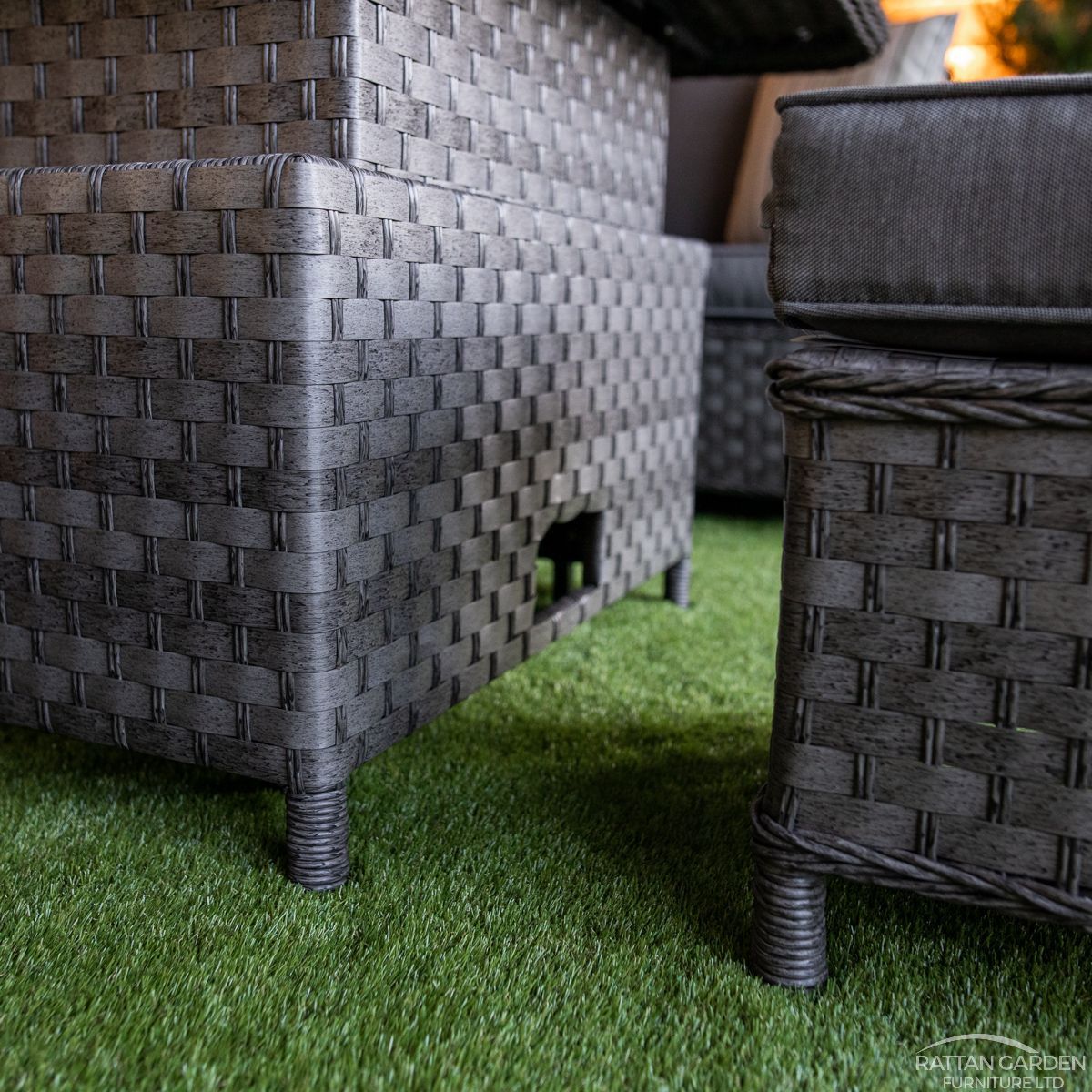 Rattan Serena Oxford Square Rising Table Corner Set