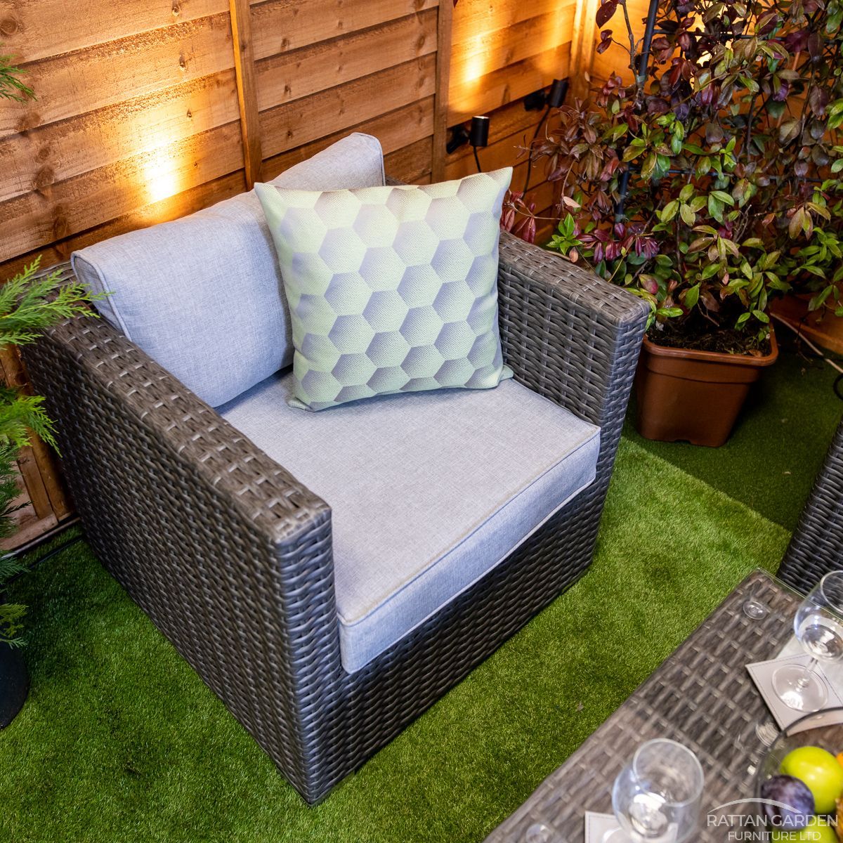 Rattan Platinum Corfu 4 Seat 5 Piece Sofa Set