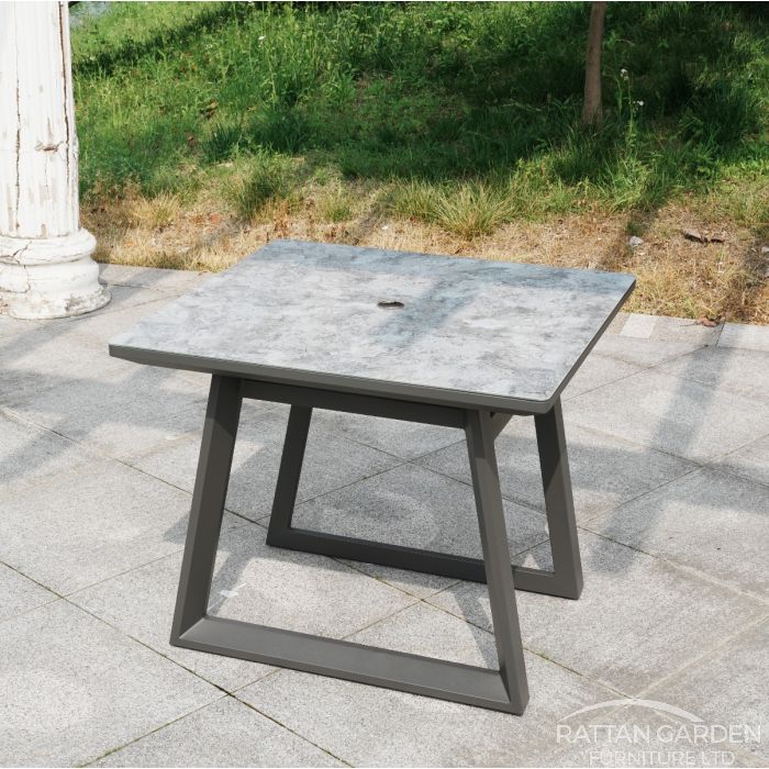 Deluxe Aluminium 4 Seat Dining Set Patterned Table Top