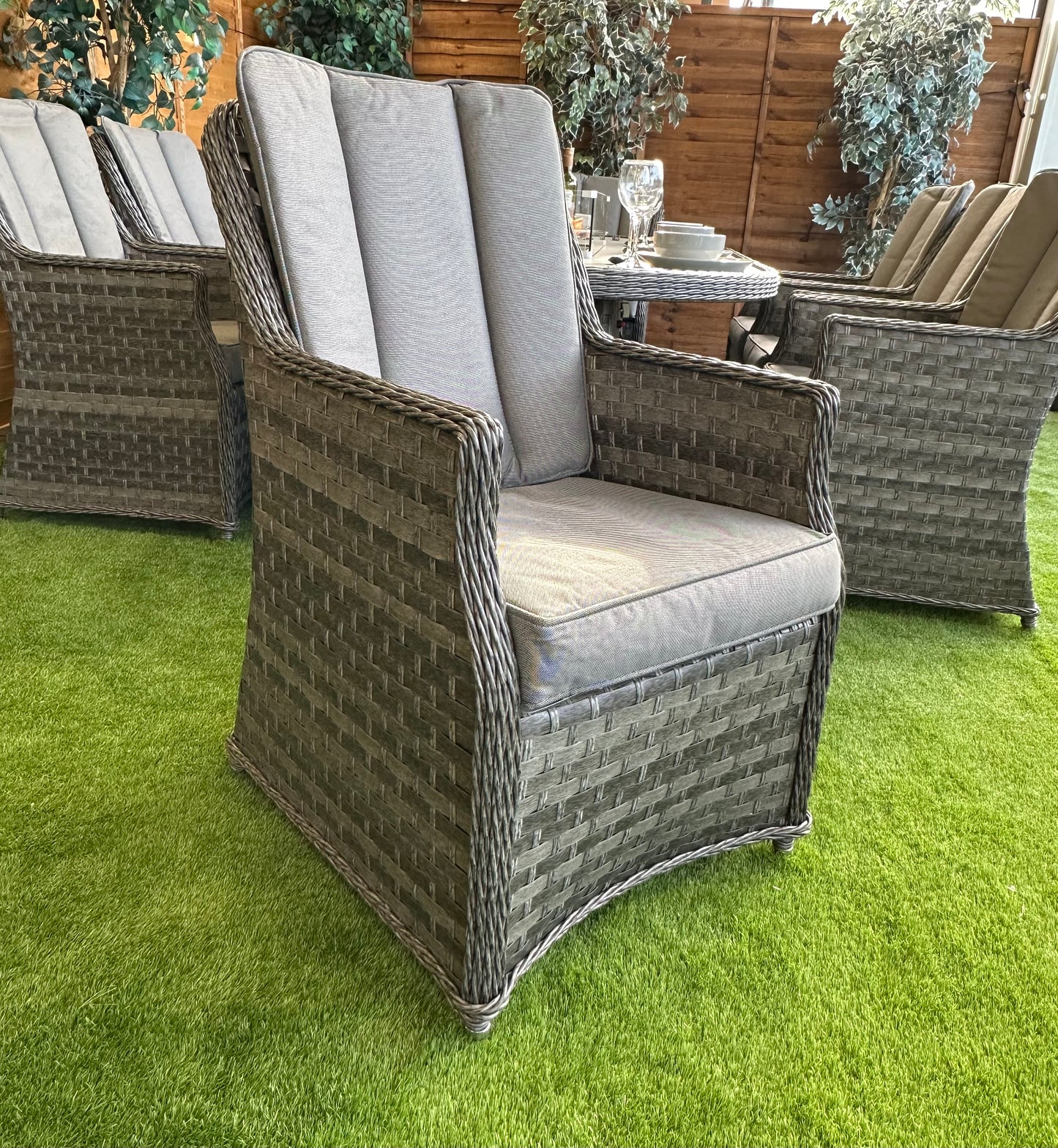 Serena Rattan Paris 8 Seater Oval Fire Pit Dining Set
