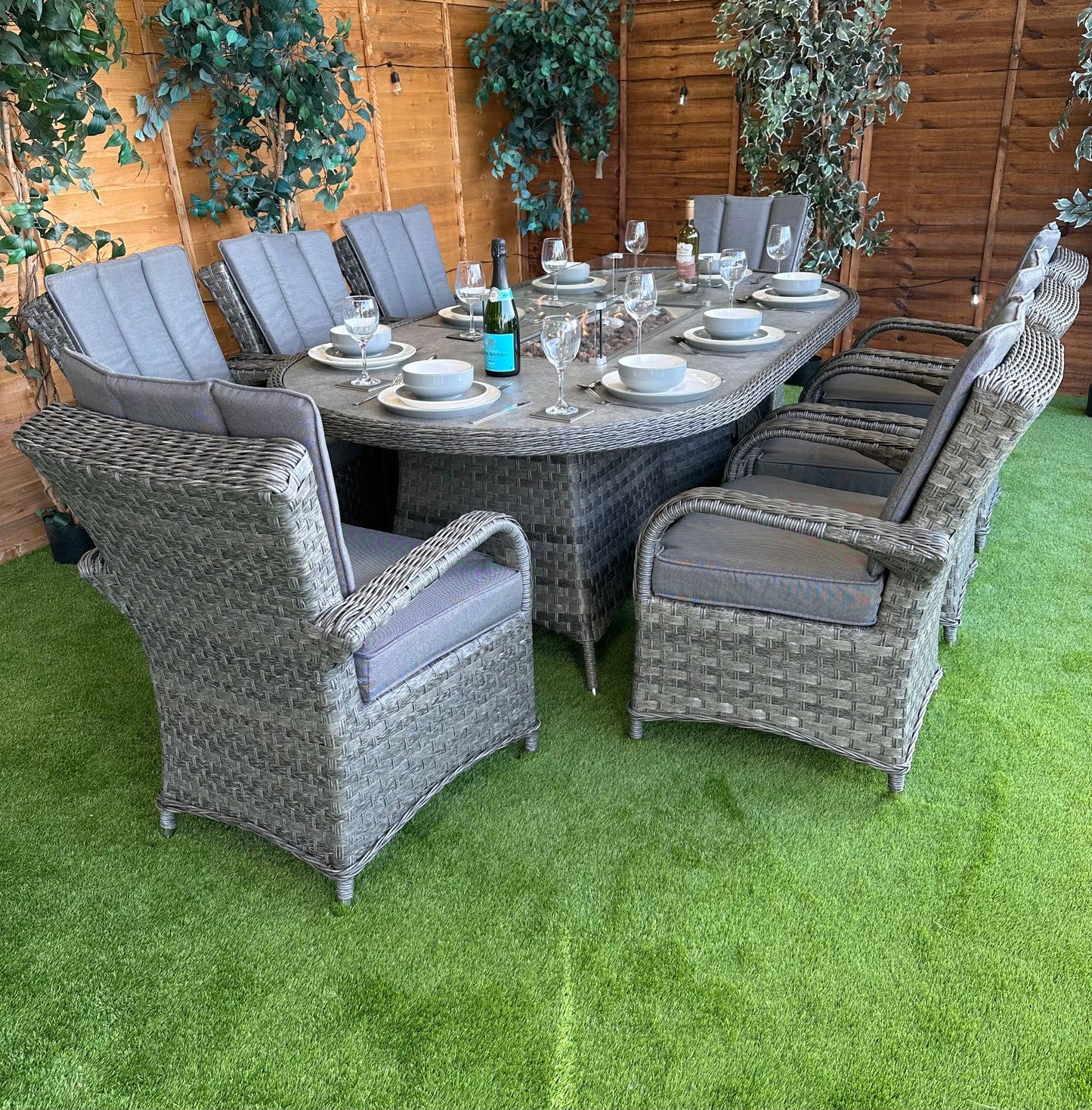 Rattan Serena Tokyo 8 Seater Oval Fire Pit Dining Set