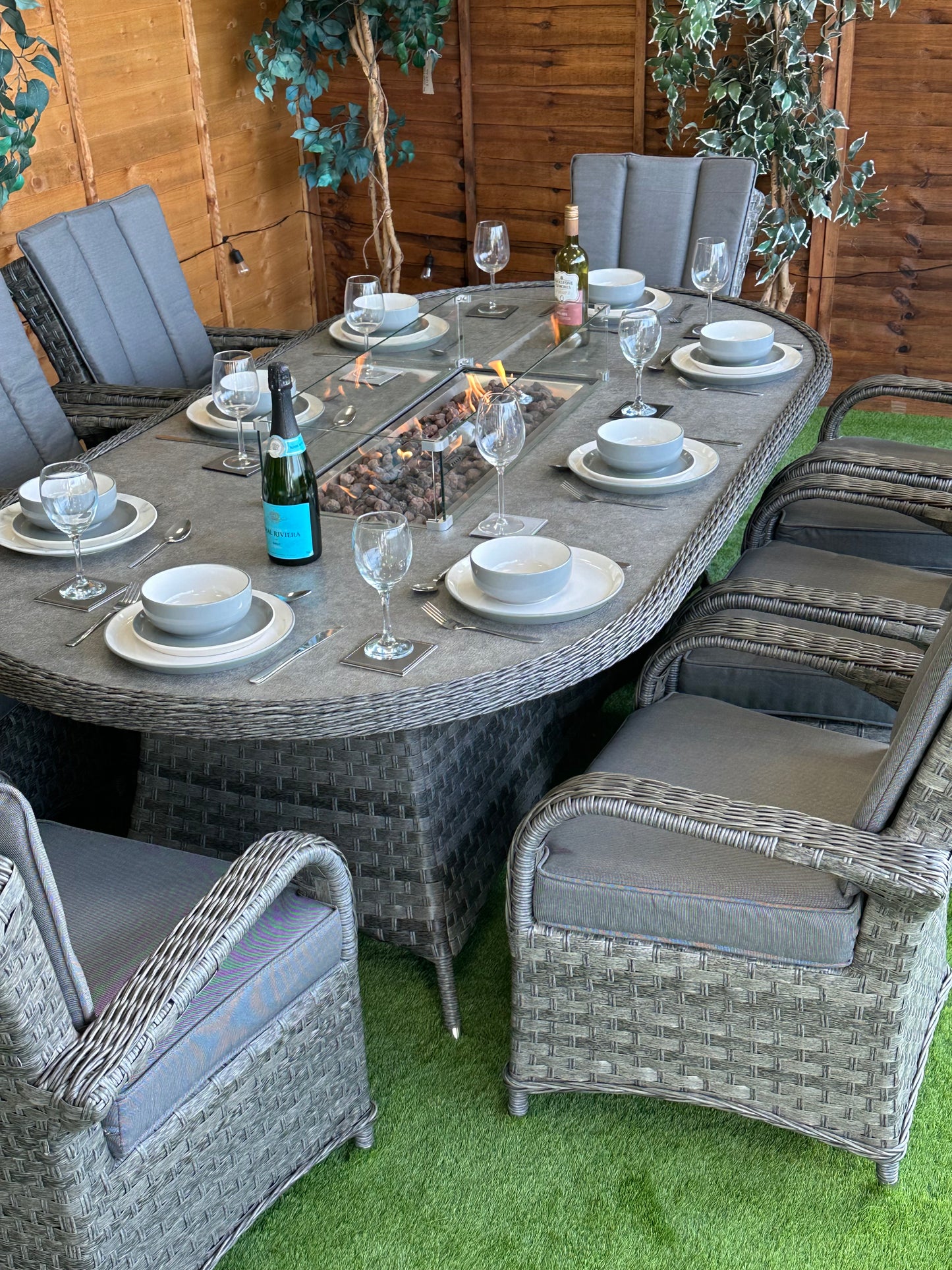 Rattan Serena Tokyo 8 Seater Oval Fire Pit Dining Set