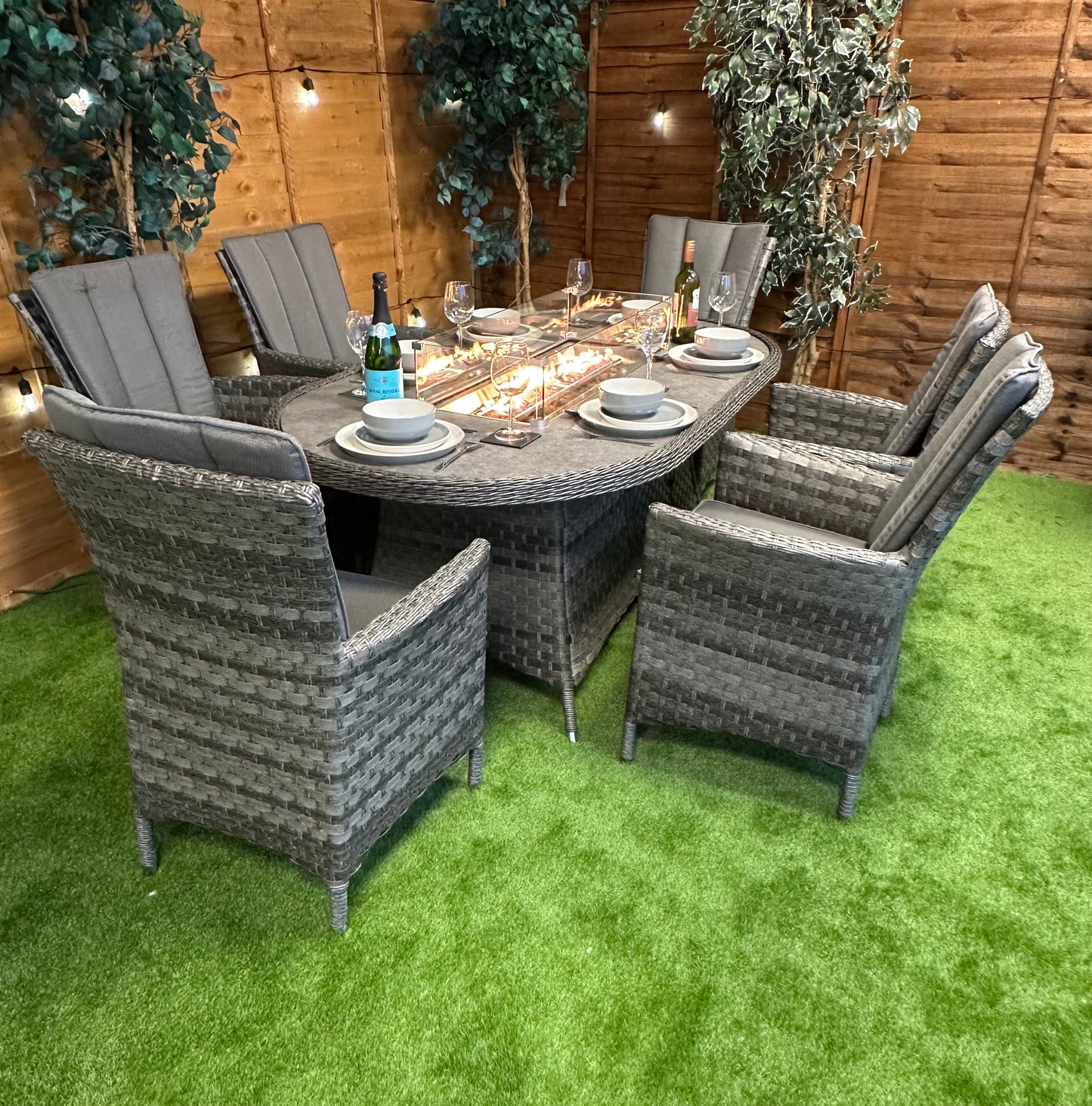 Serena Rattan Atlanta 6 Seater Oval Fire Pit Dinner Set