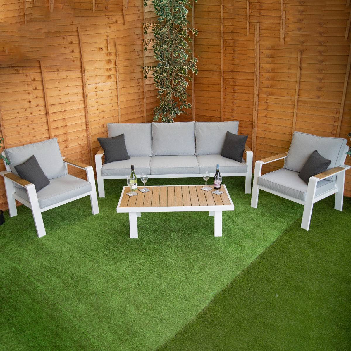 Aluminium Chloe 5 Seat 4 Piece Set With Coffee Table