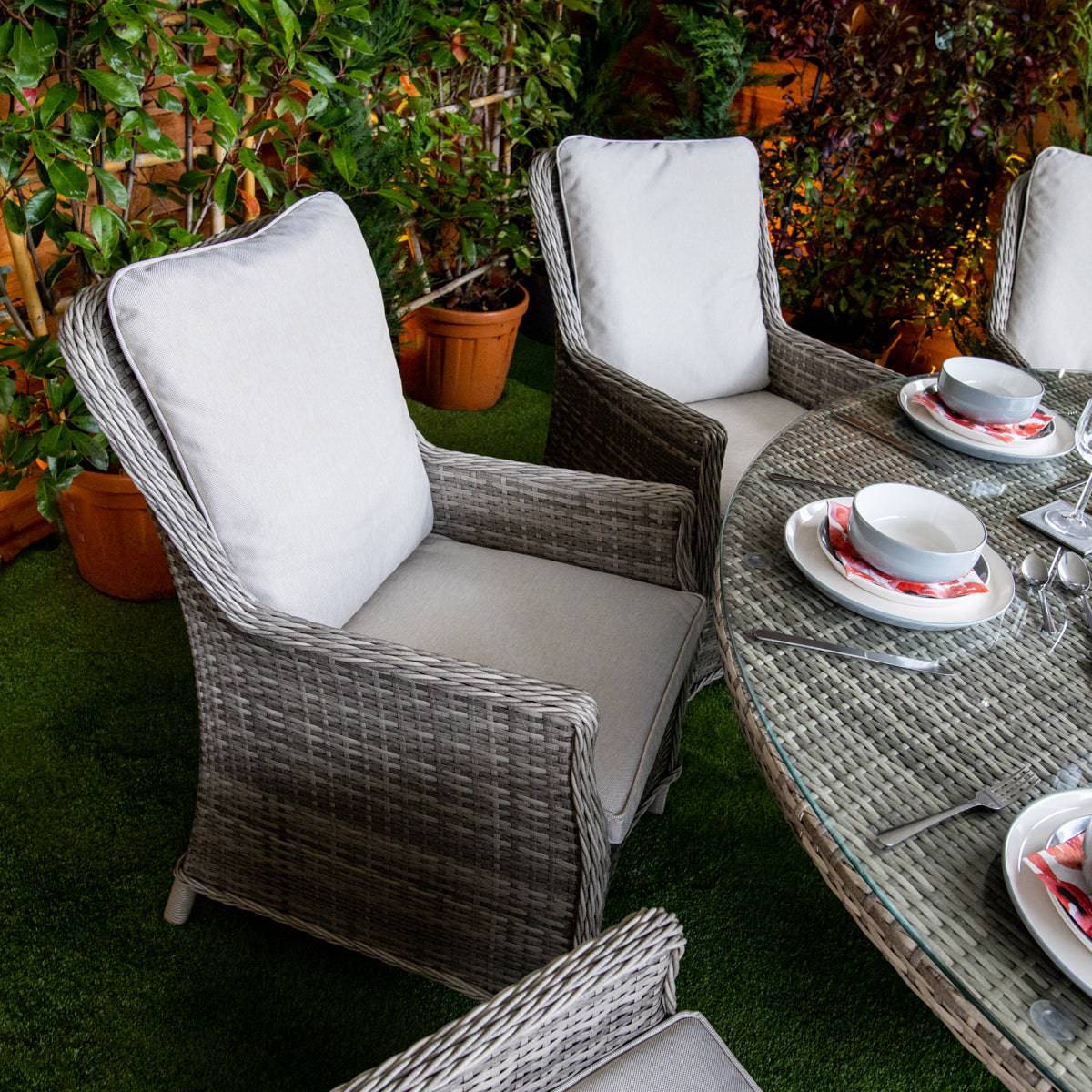 Champagne Rattan Paris Round 8 Seat Dining Set