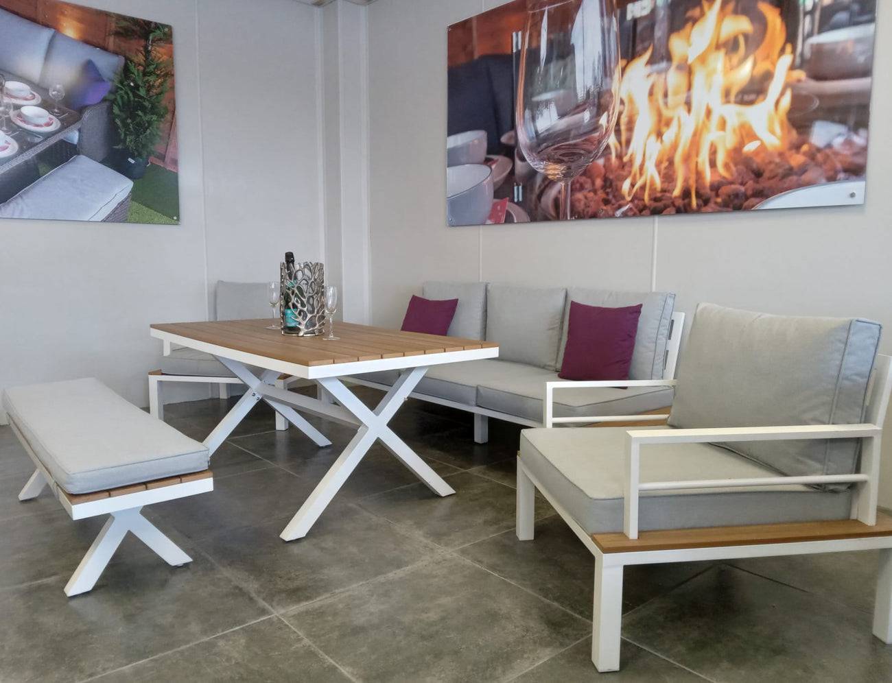 Java Aluminium Dining Set