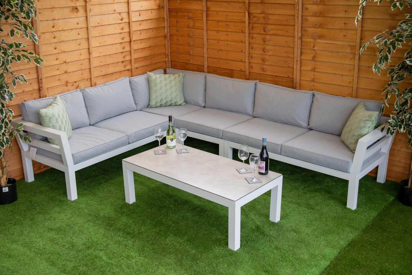 Katie Aluminium Garden Corner Sofa Set with coffee Table