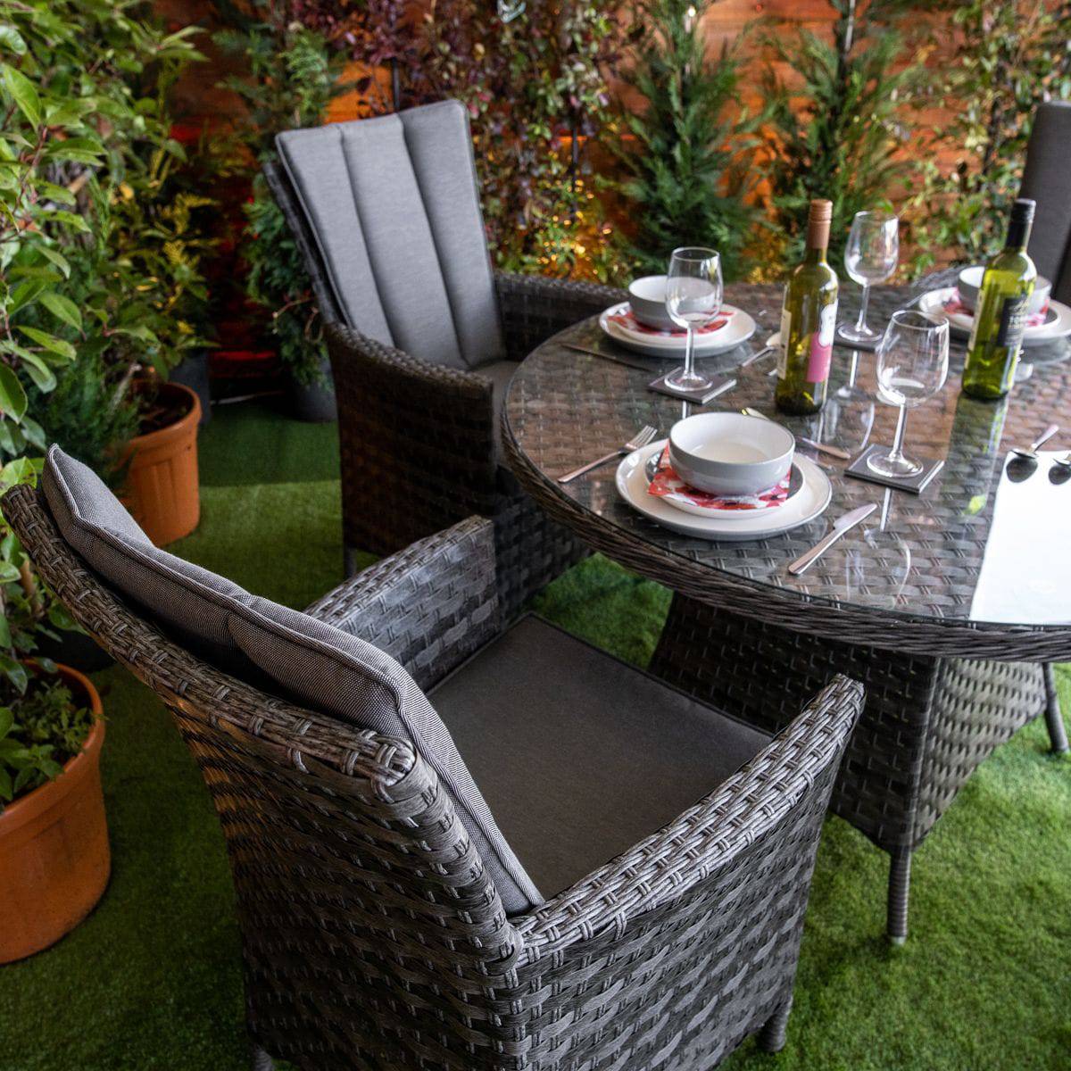 Serena Atlanta Rattan 4 Seater Round Dining Set