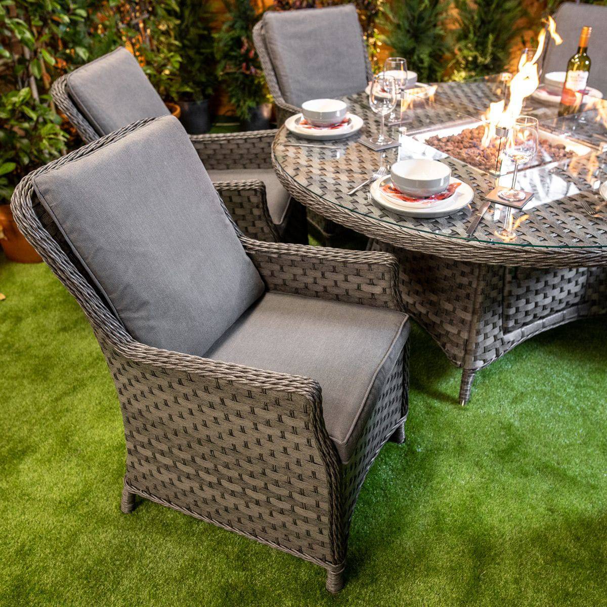 Serena Paris 6 Seat Round Rattan Garden Furniture with Fire Pit