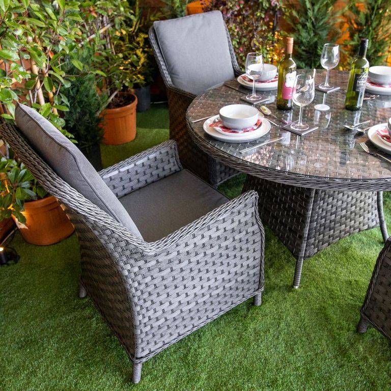 Serena Paris Round Rattan 4 Seater Dining Set
