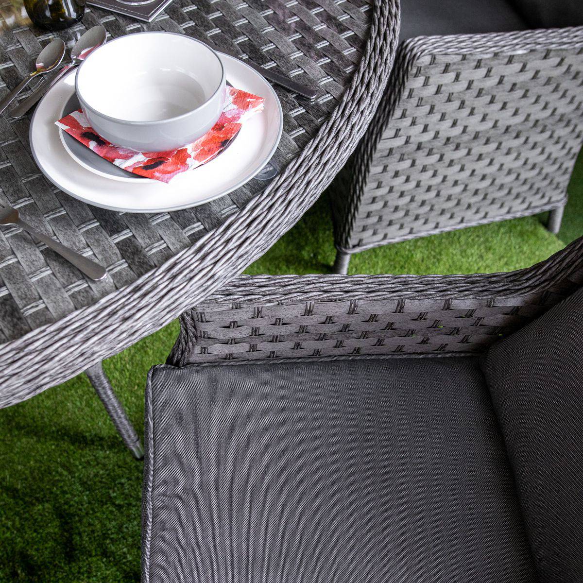 Serena Rattan Paris Round 6 Seater Dining Table Set