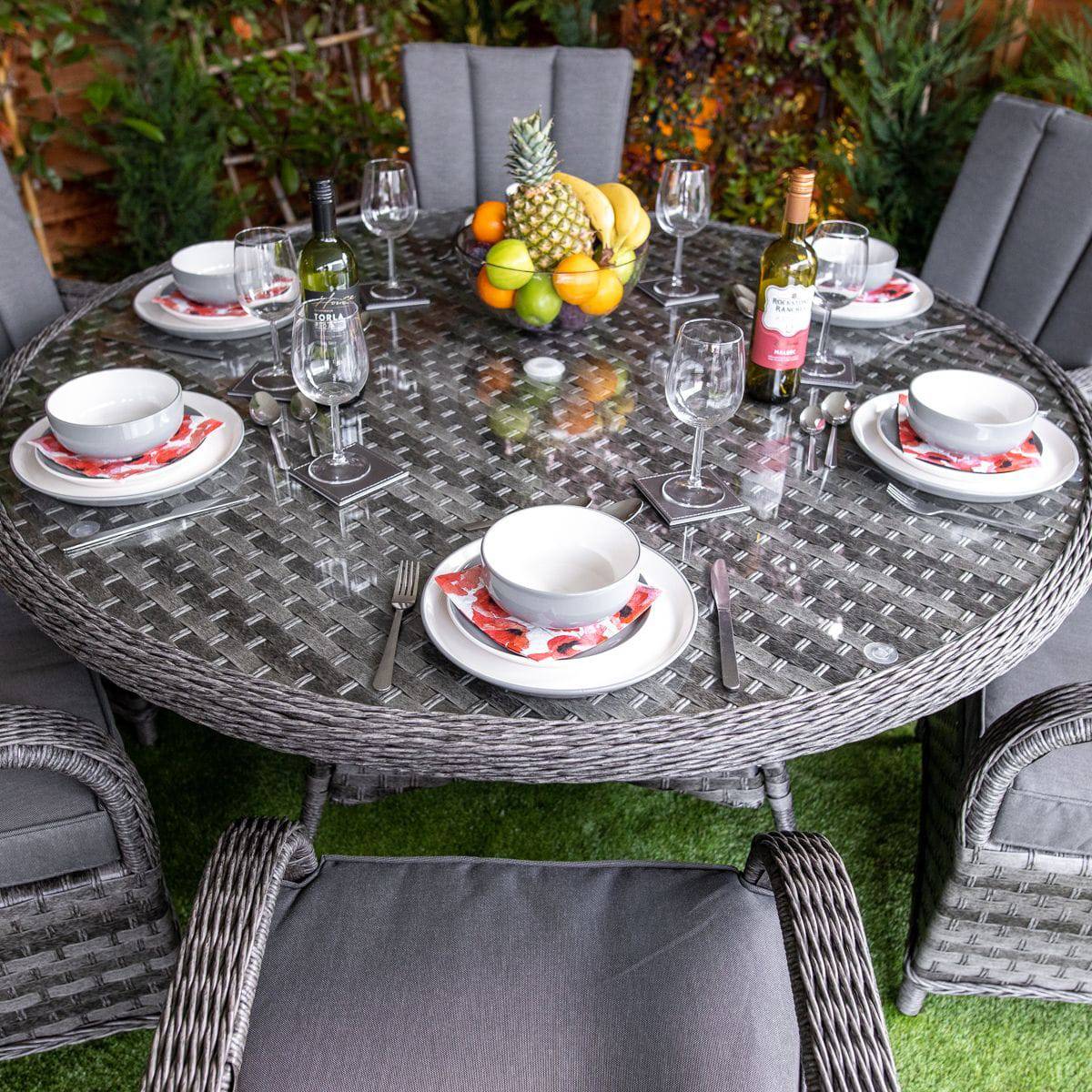 Serena Rattan Tokyo Round 6 Seater Garden Dining Set