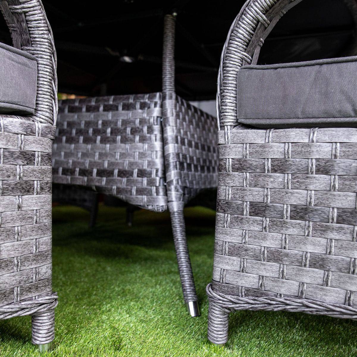 Serena Rattan Tokyo Round 6 Seater Garden Dining Set