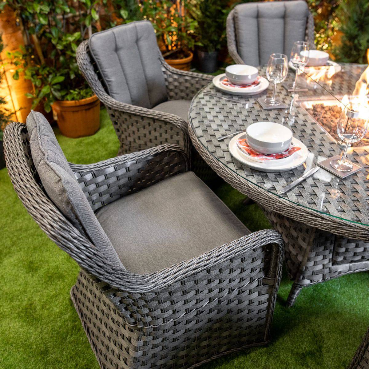 Serena Vienna Round 6 Seater Dining Table with Fire Pit