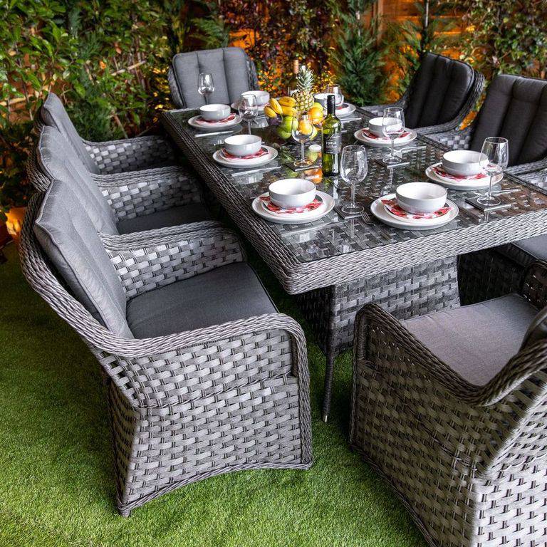 Serena Rattan Vienna Rectangular 8 Seat Dining Set