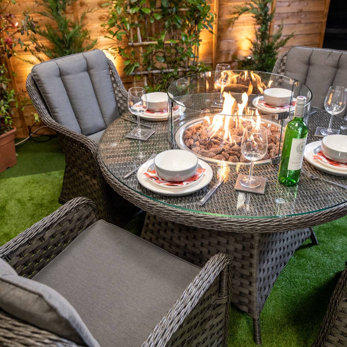Serena Vienna Round 4 Seater Garden Furniture with Fire Pit