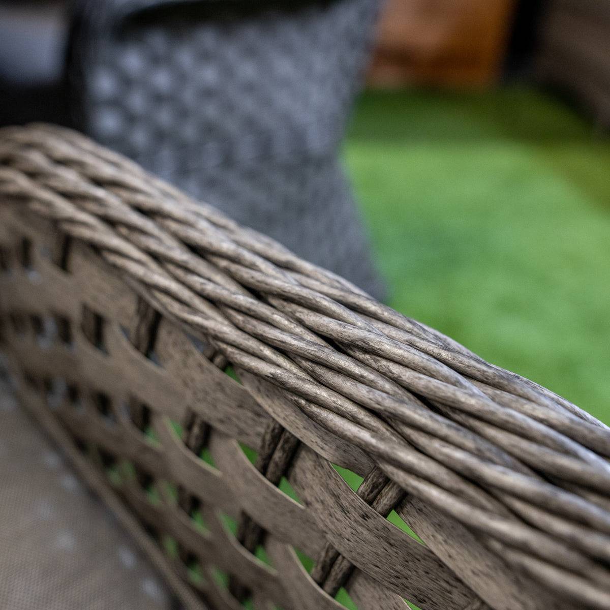Serena Vienna Round 4 Seater Rattan Garden Furniture with Fire Pit