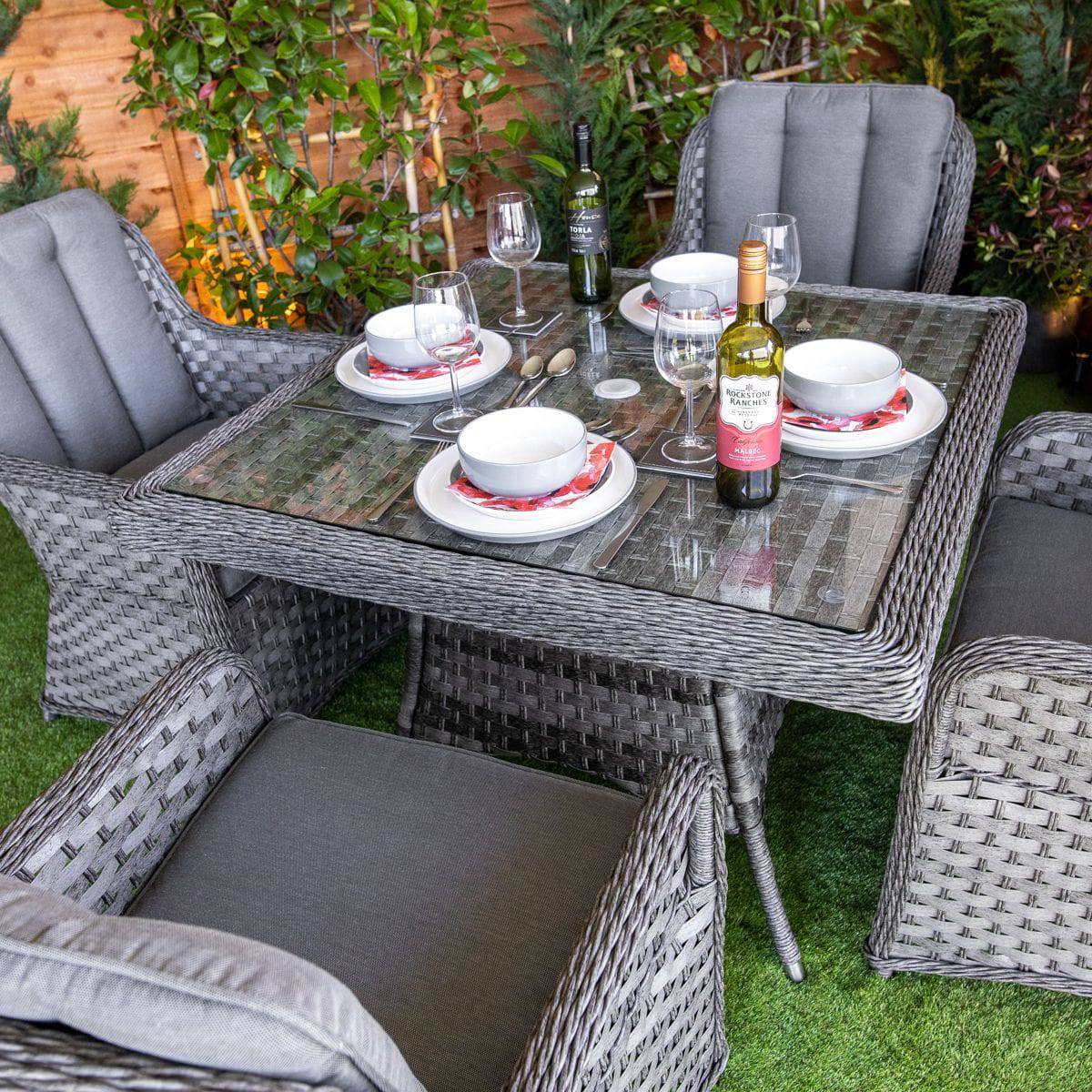 Serena Rattan Vienna Square 4 Seater Garden Dining Set