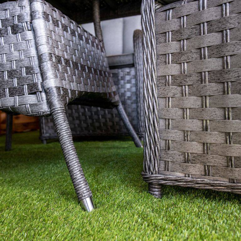 Serena Rattan Vienna Square 4 Seater Garden Dining Set