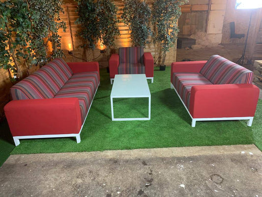 Sunbrella 3 Seat 2 Seat Chair And Coffee Table