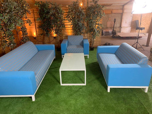 Sunbrella Extra Large 3 Seat 2 Seat Armchair And Coffee Table