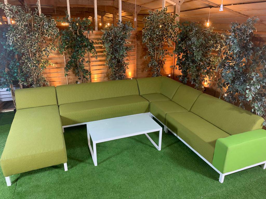 Sunbrella Extra Long Rattan Corner Group With Separate Lounger