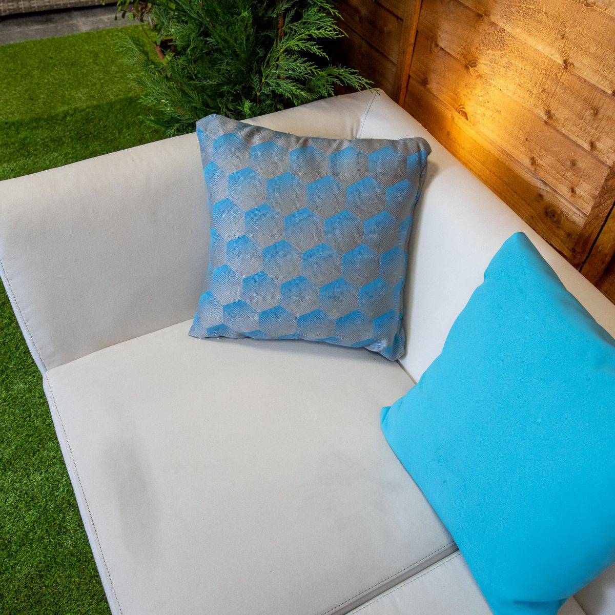 Sunbrella Venice Corner Sofa Set with Table - White