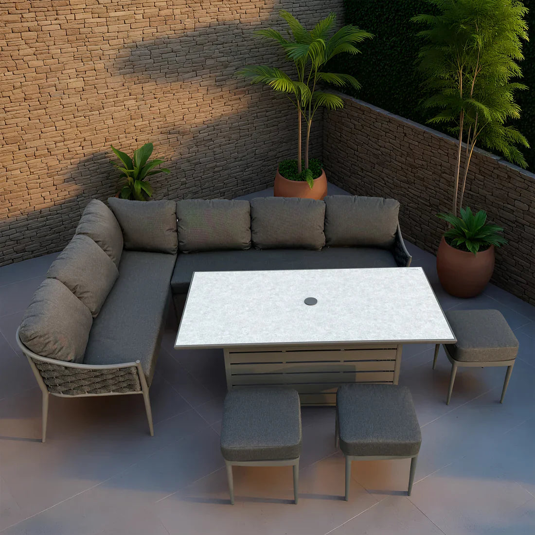 Why Aluminium and Rope Garden Furniture Are Replacing Traditional Outdoor Sets in the UK (2026 Market Shift Analysis)