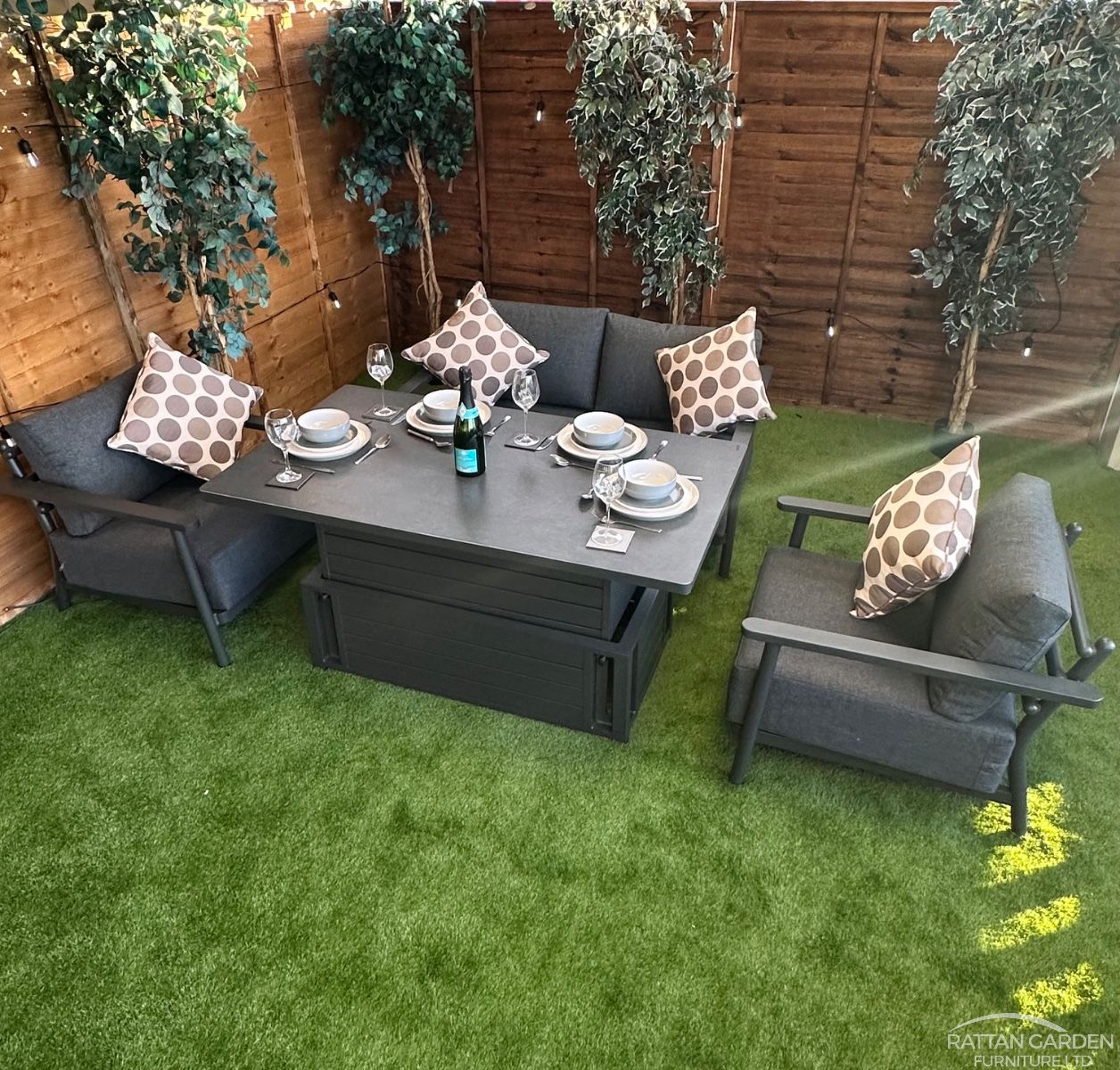 Deluxe Aluminium 4 Seat 4 Piece Sofa Set with Grey Rising Table