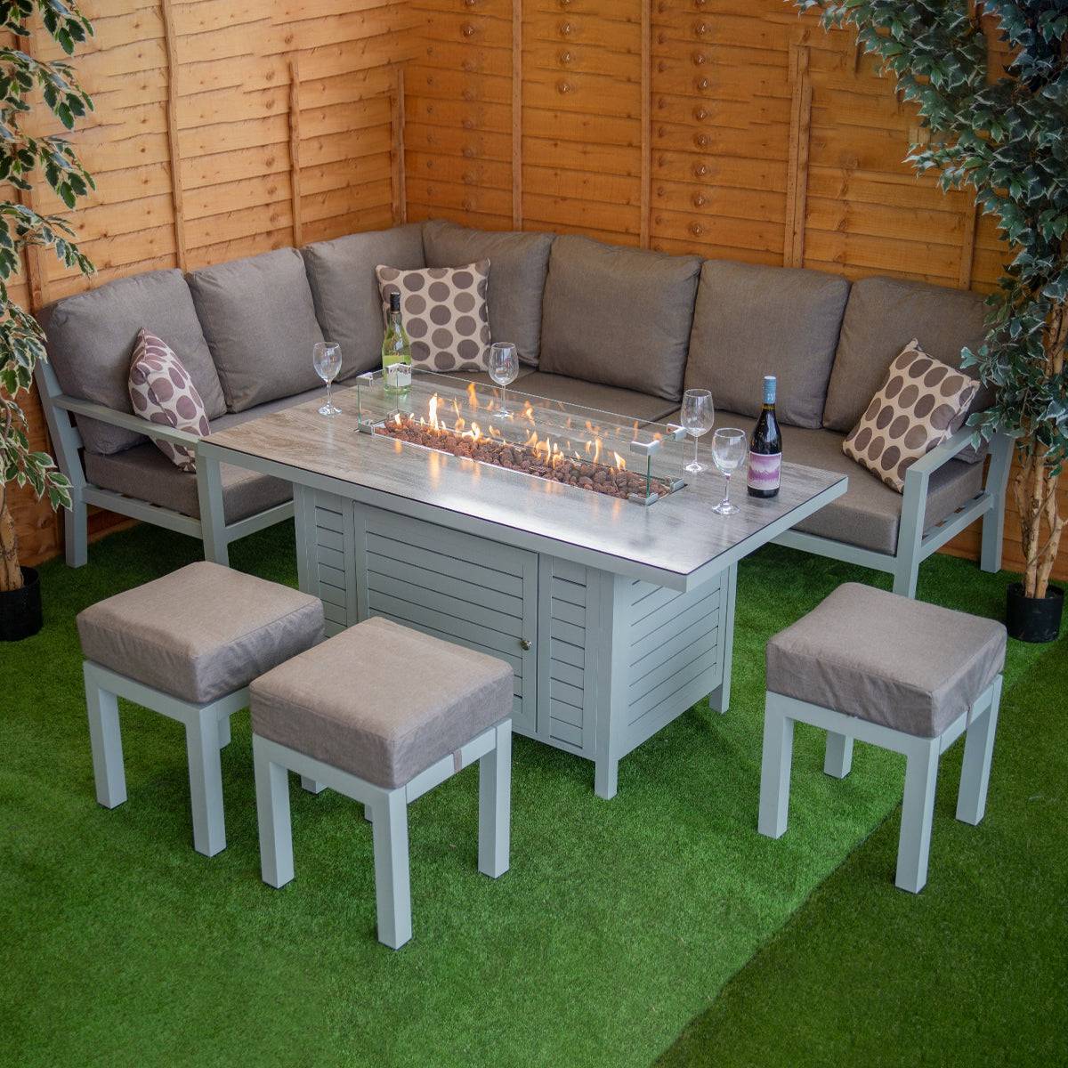 Soho aluminium corner fire pit dining set - simple